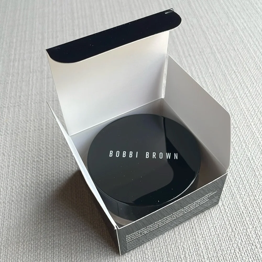 Bobbi brown SHEER FINISH LOOSE POWDER - pale yellow